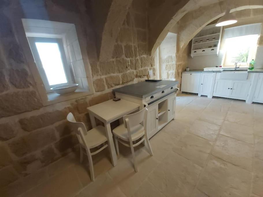 Farmhouse Villa With Large Pool And Garden In Gozo Għarb Esterno foto